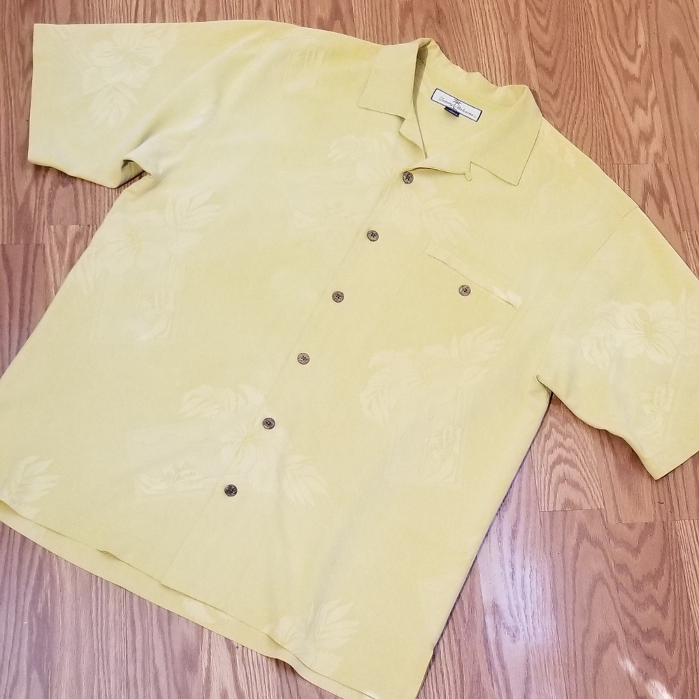 Tommy Bahama 100% silk‎ shirt med